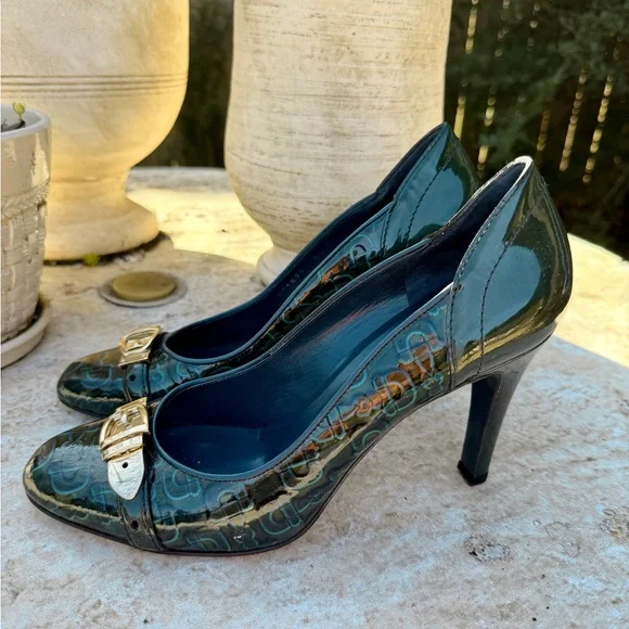 Gucci Dark Green Pumps Heels with Gold Buckle - Picture 3 of 7